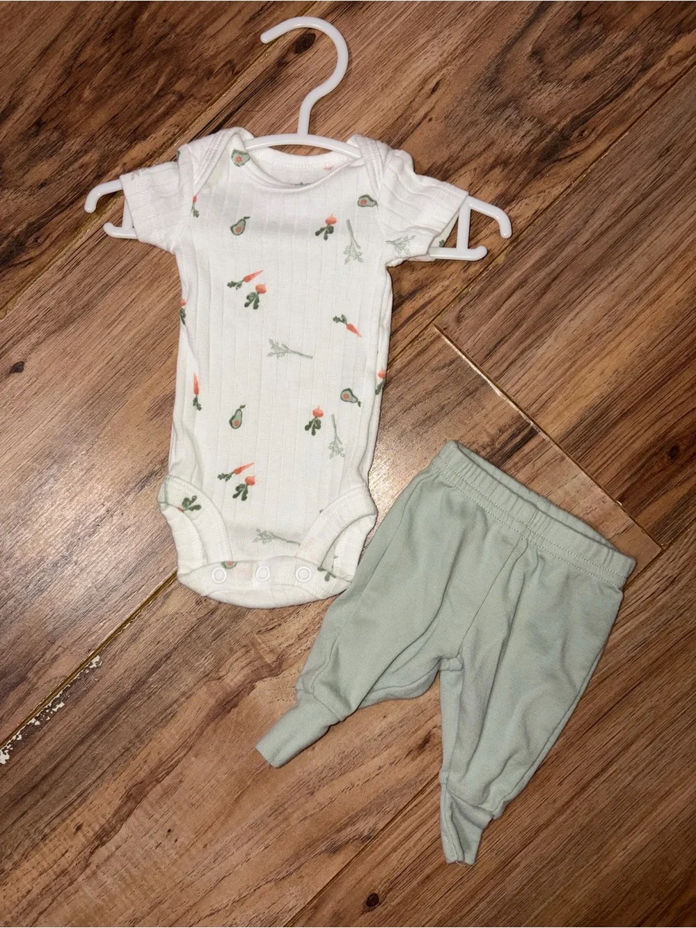 Child of Mine by Carters White & Green Veggie Print Body Suit Pants Set Preemie